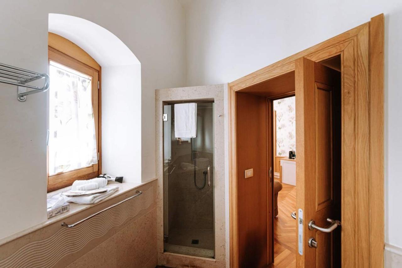 فندق Santa Rosa Relais نوتشي المظهر الخارجي الصورة