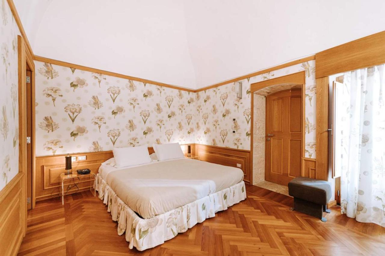 فندق Santa Rosa Relais نوتشي المظهر الخارجي الصورة